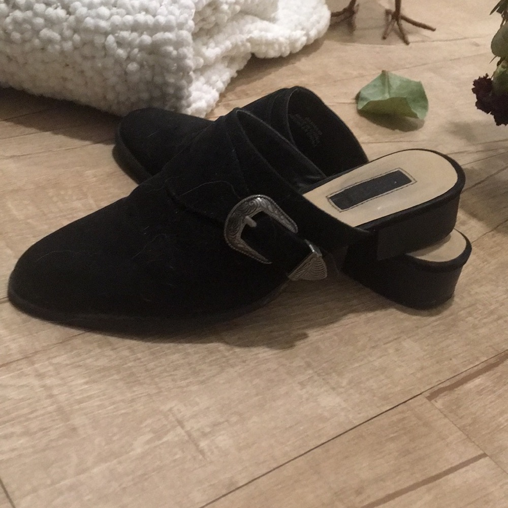 Western style flats Forever 21